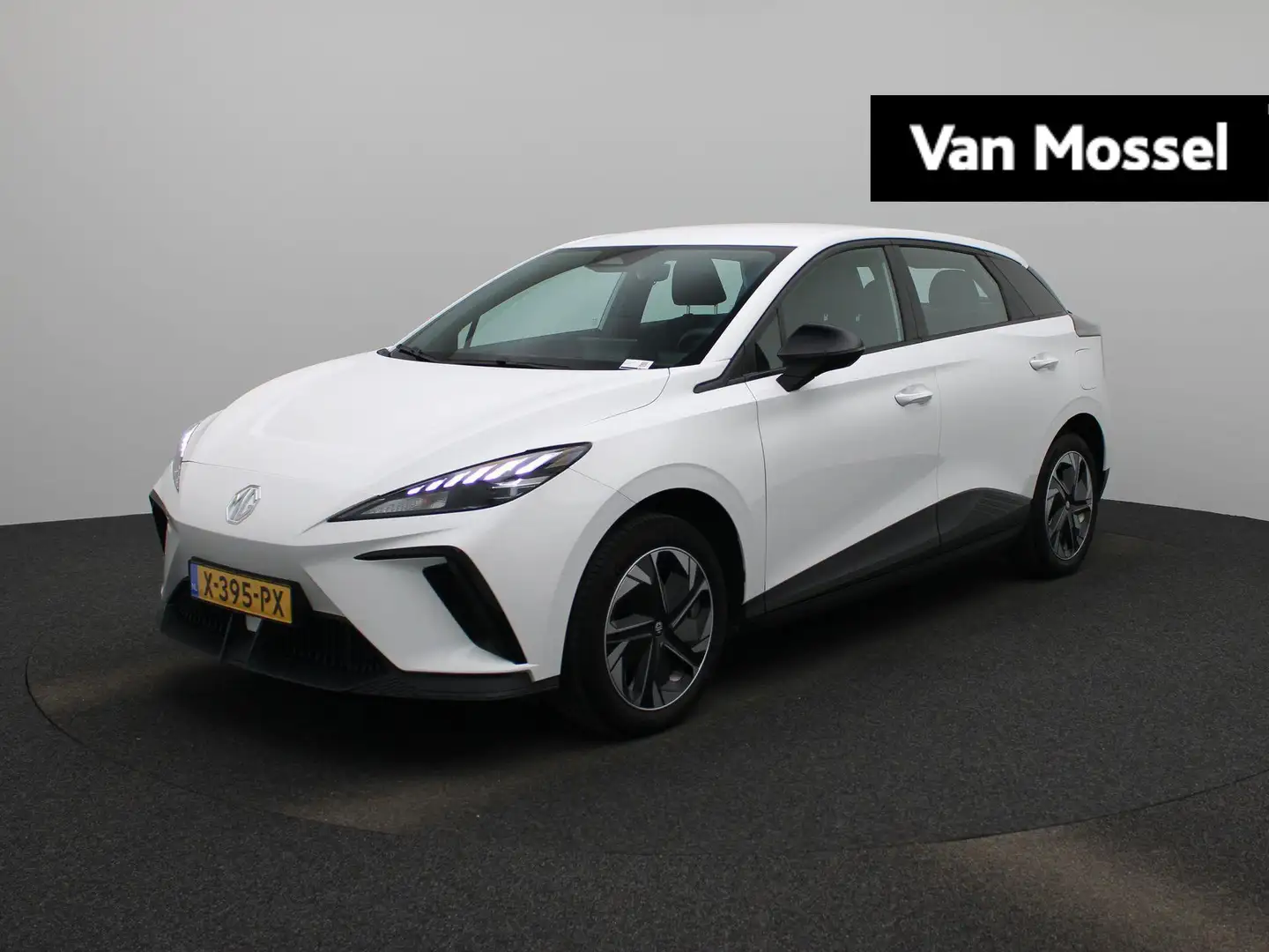 MG MG4 Electric Standard 51 kWh | Apple carplay / Android Wit - 1