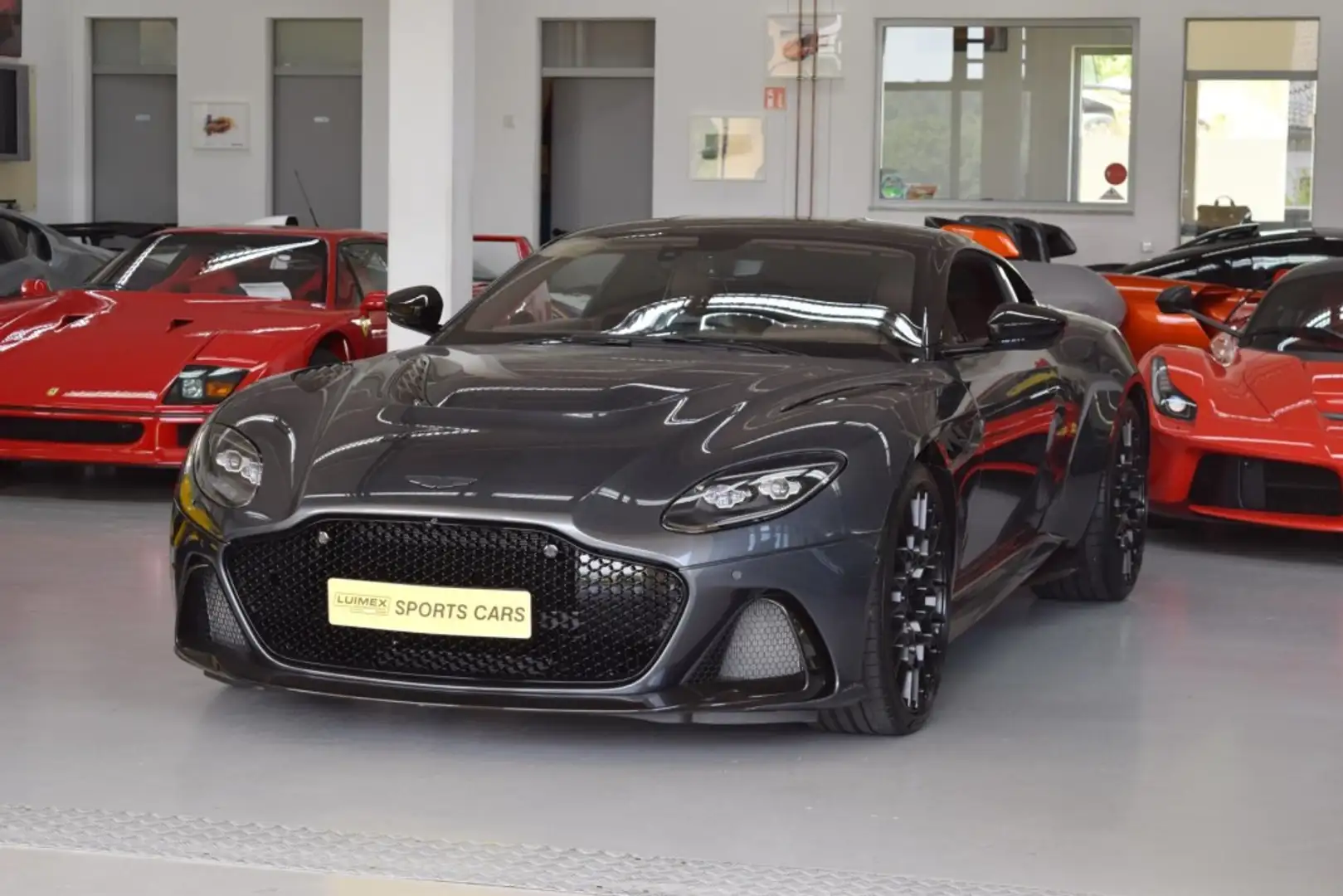 Aston Martin DBS 770 Ultimate 1of300 CarbonPack * CarbonSeat Grey - 1