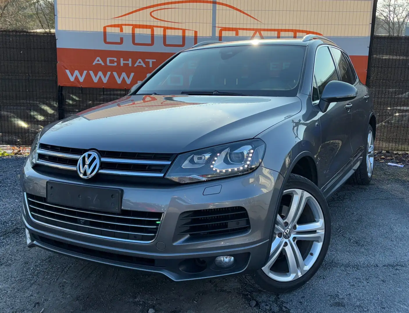 Volkswagen Touareg 3.0 CR TDi V6 Tiptronic Argent - 1