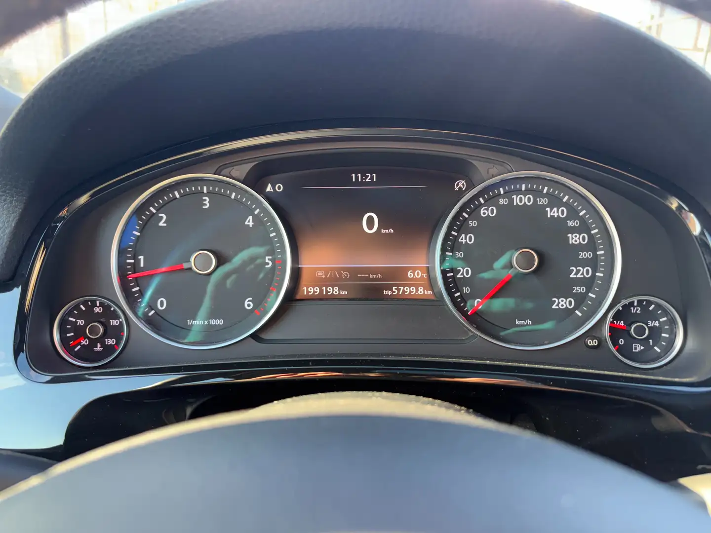 Volkswagen Touareg 3.0 CR TDi V6 Tiptronic Argent - 2