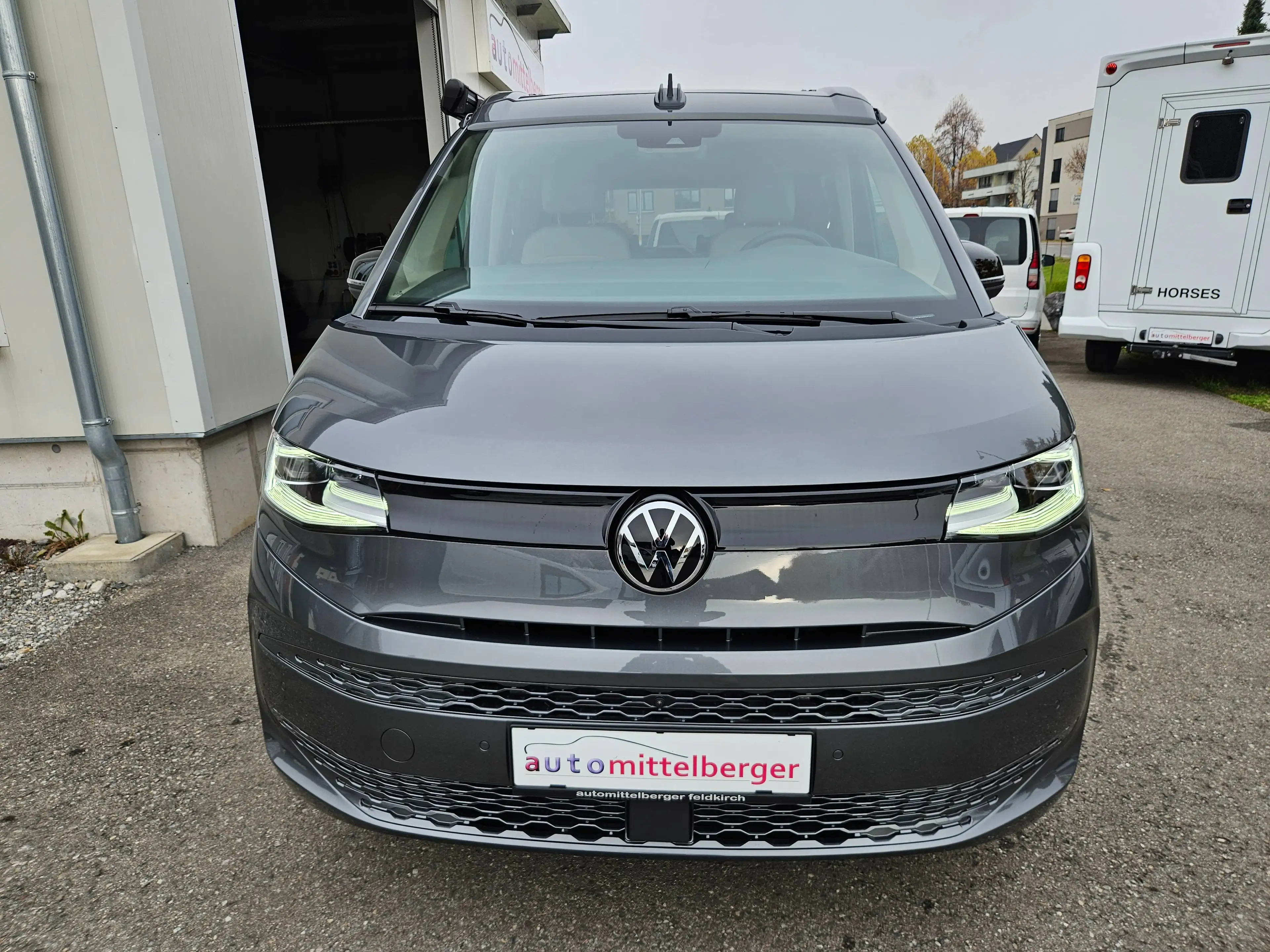 Volkswagen T7 California Multivan — photo 2