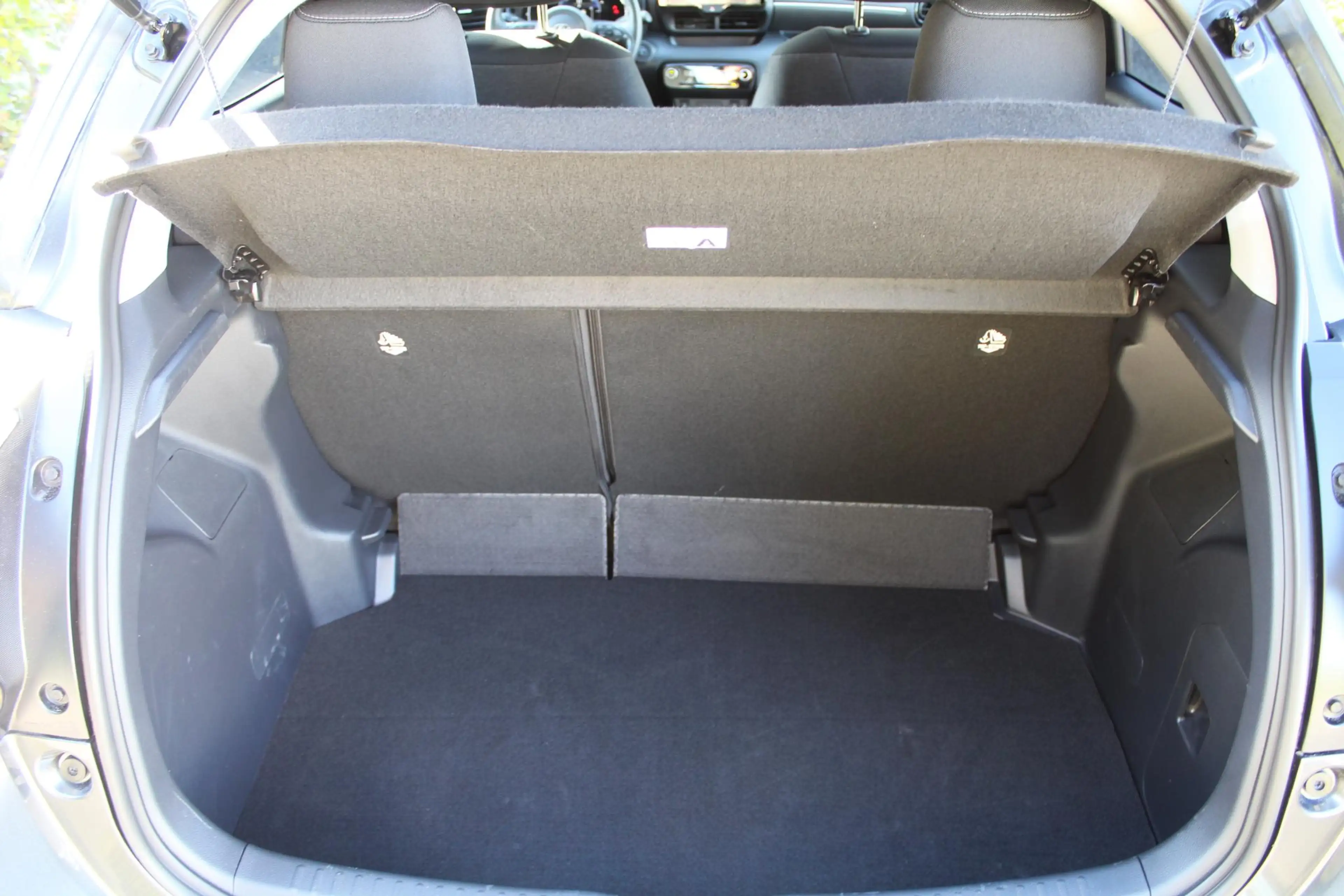 Toyota Yaris 1.5 Hybrid 115 Dynamic — photo 10