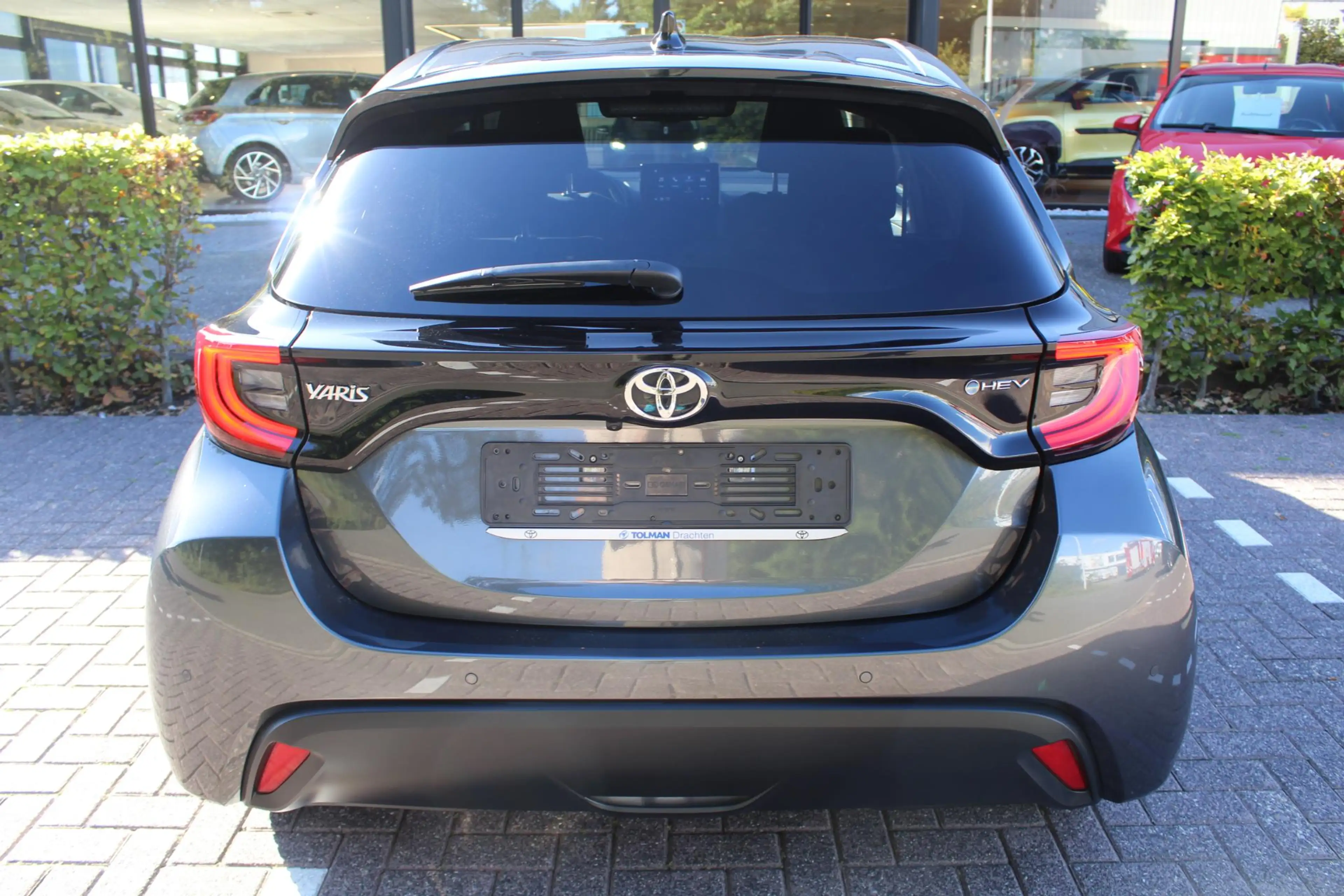 Toyota Yaris 1.5 Hybrid 115 Dynamic — photo 9