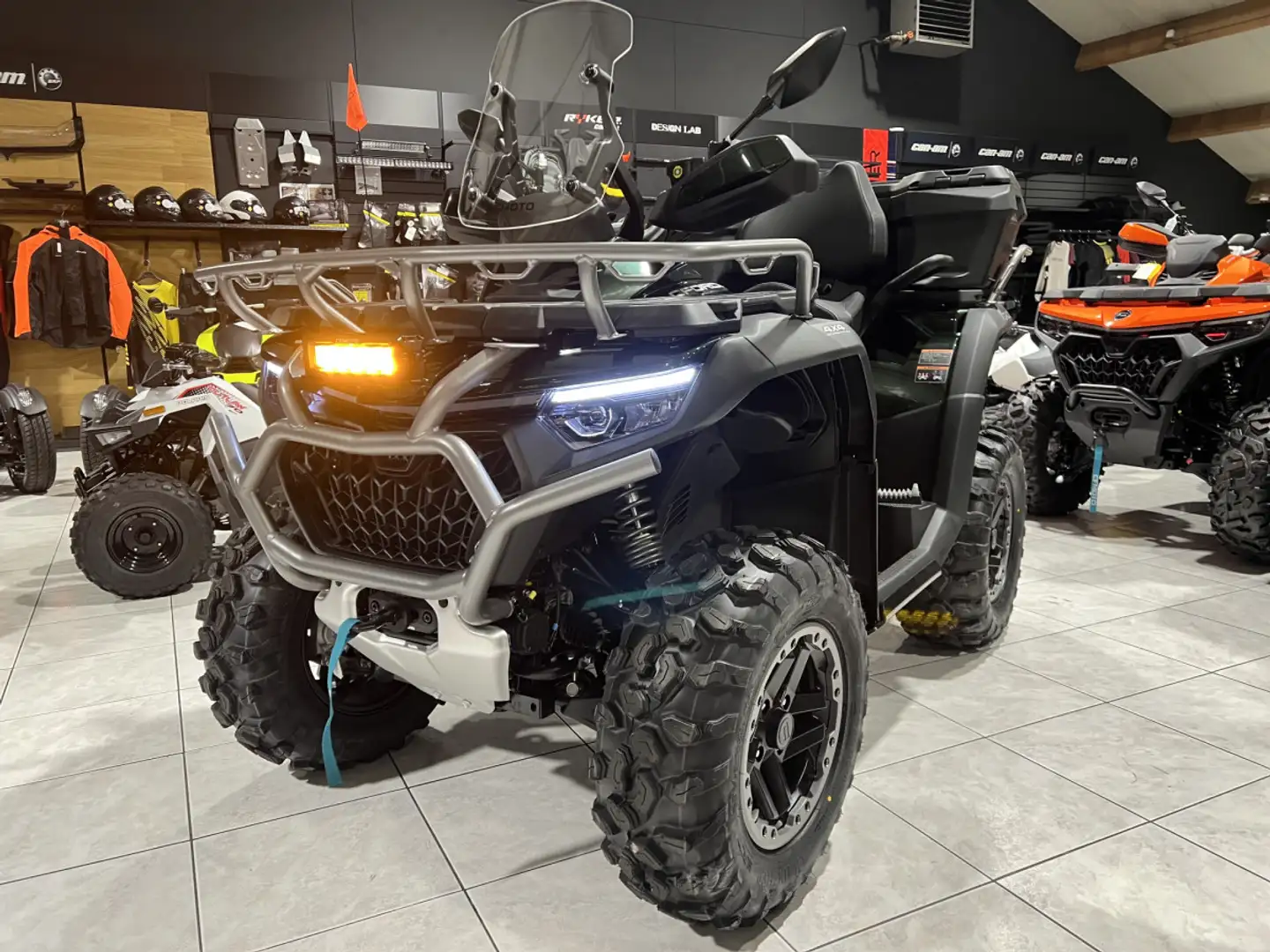 CFMOTO CForce 1000 TOURING PREM. AGRI OL  FOREST GREEN ABS - 105 KM/H Noir - 2