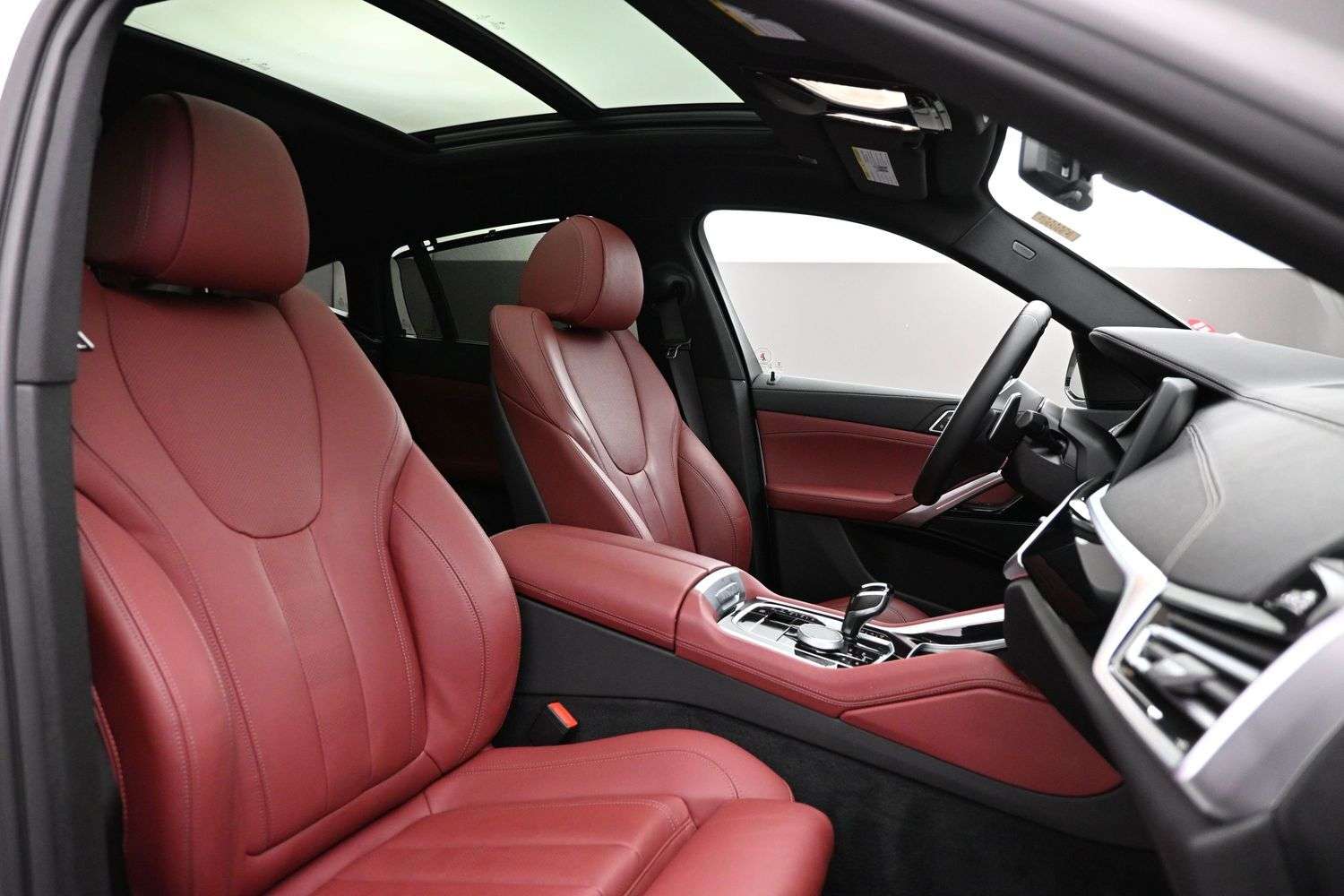 2022 BMW X6 40i x-DRIVE PREMIUM ESSENTIAL, M CARBON PACKAGE, P thumb 37