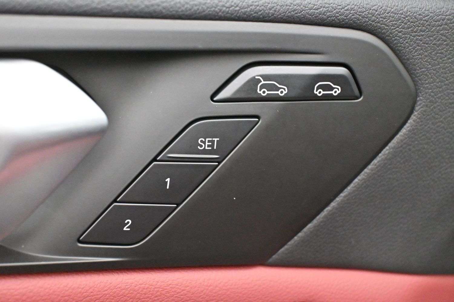 2022 BMW X6 40i x-DRIVE PREMIUM ESSENTIAL, M CARBON PACKAGE, P thumb 8