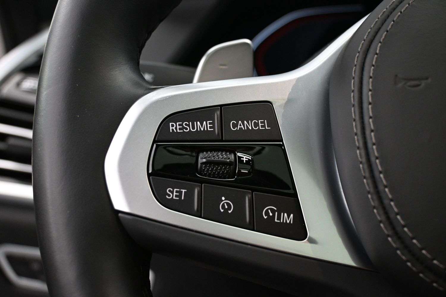 2022 BMW X6 40i x-DRIVE PREMIUM ESSENTIAL, M CARBON PACKAGE, P thumb 14