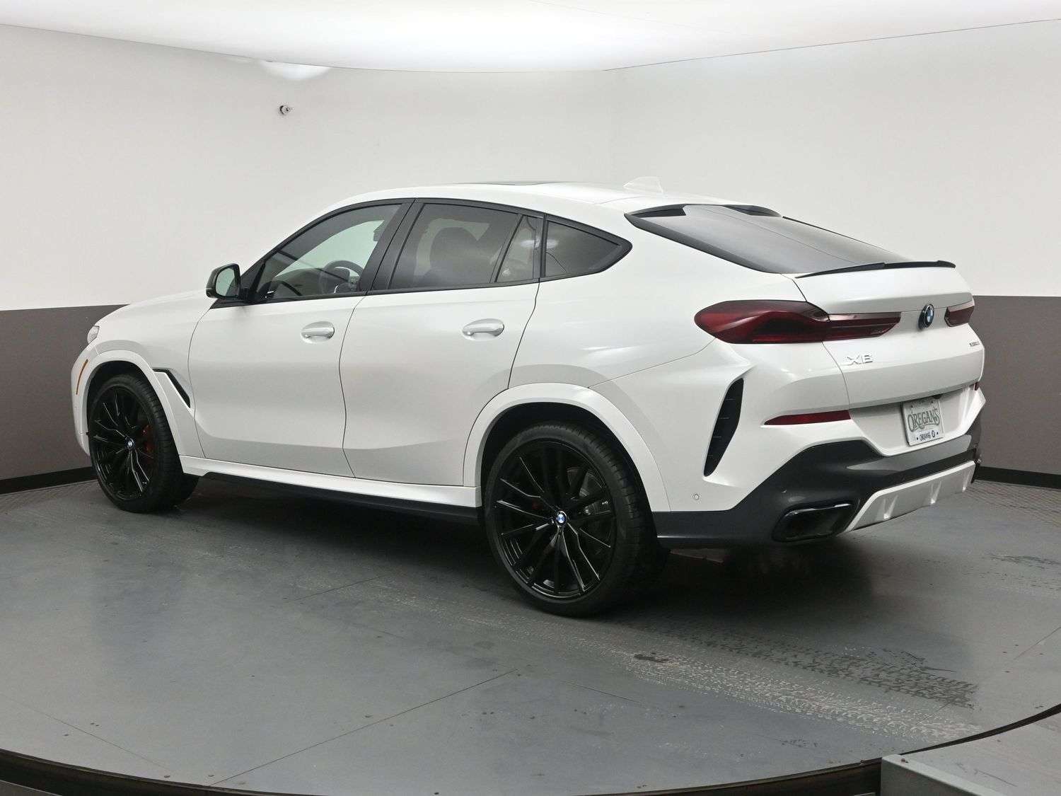 2022 BMW X6 40i x-DRIVE PREMIUM ESSENTIAL, M CARBON PACKAGE, P thumb 40