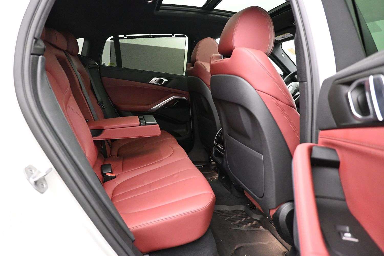 2022 BMW X6 40i x-DRIVE PREMIUM ESSENTIAL, M CARBON PACKAGE, P thumb 33
