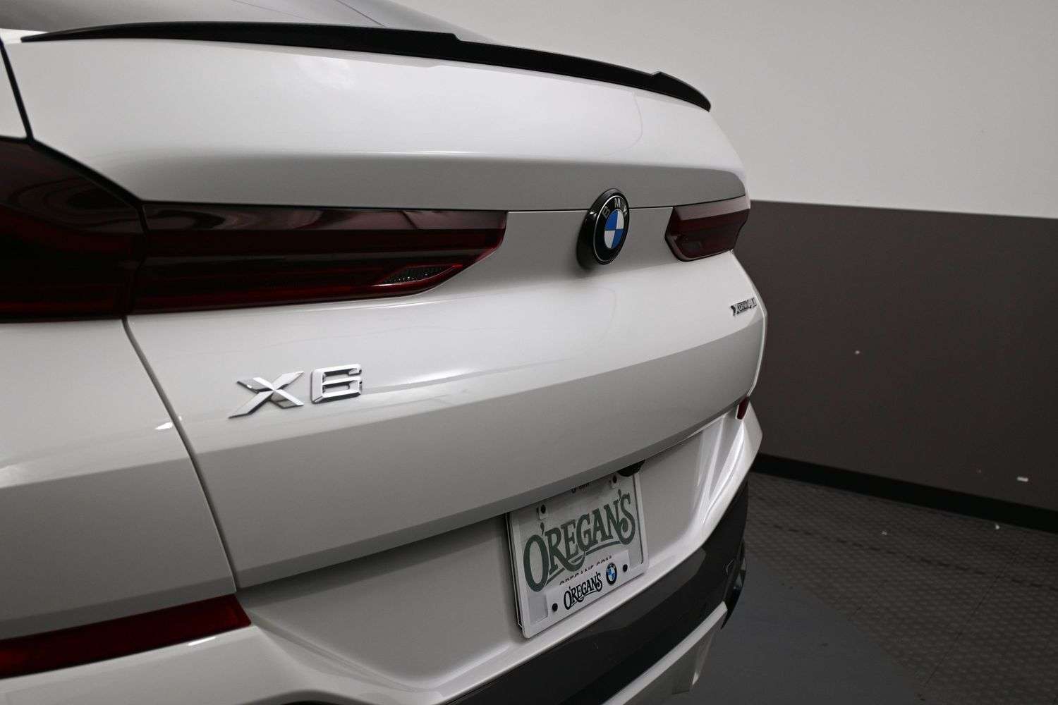 2022 BMW X6 40i x-DRIVE PREMIUM ESSENTIAL, M CARBON PACKAGE, P thumb 30