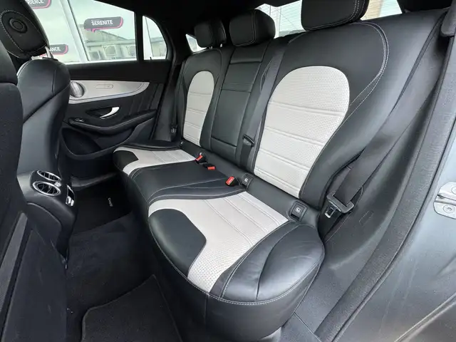 Mercedes-Benz GLC view 13