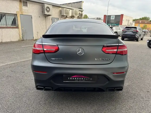 Mercedes-Benz GLC view 6