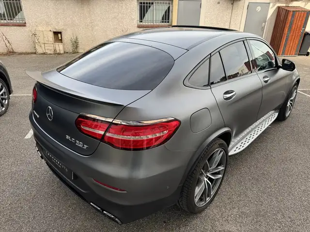 Mercedes-Benz GLC view 5