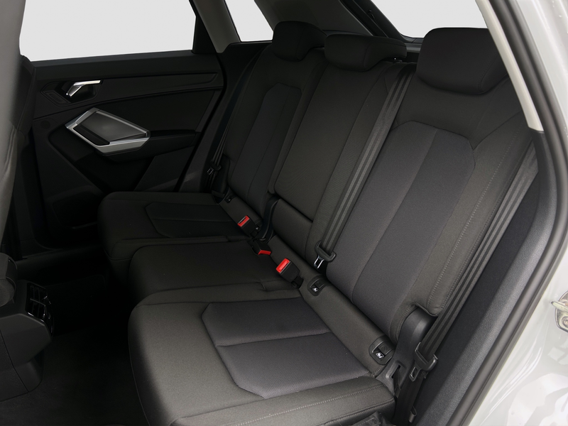 Audi Q3 35 TFSI Pro Line | LED | Cruise Adaptive | Clima | — photo 10