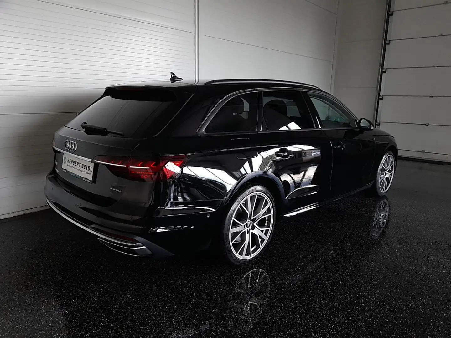 Audi A4 Avant 40 TDI QUATTRO S-tr. *19 ZOLL / SITZBELÜF... Schwarz - 2