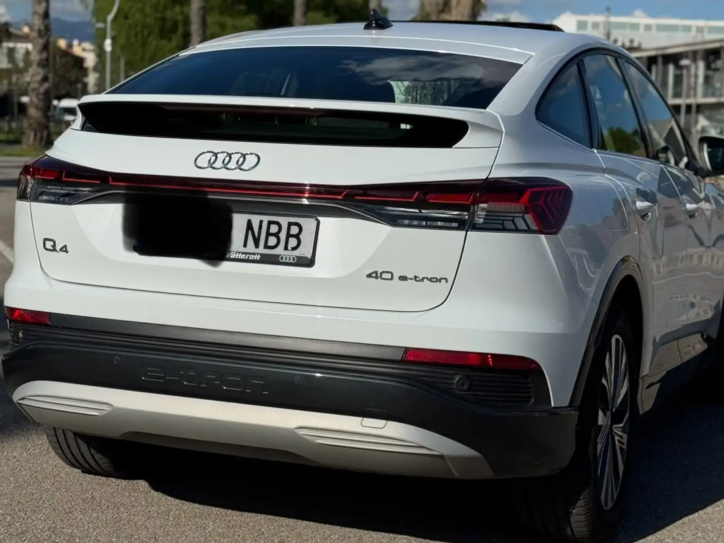 Audi Q4 e-tron Q4 e-tron Sportback 40 Black Line 82KWh Black Line Blanco - 1
