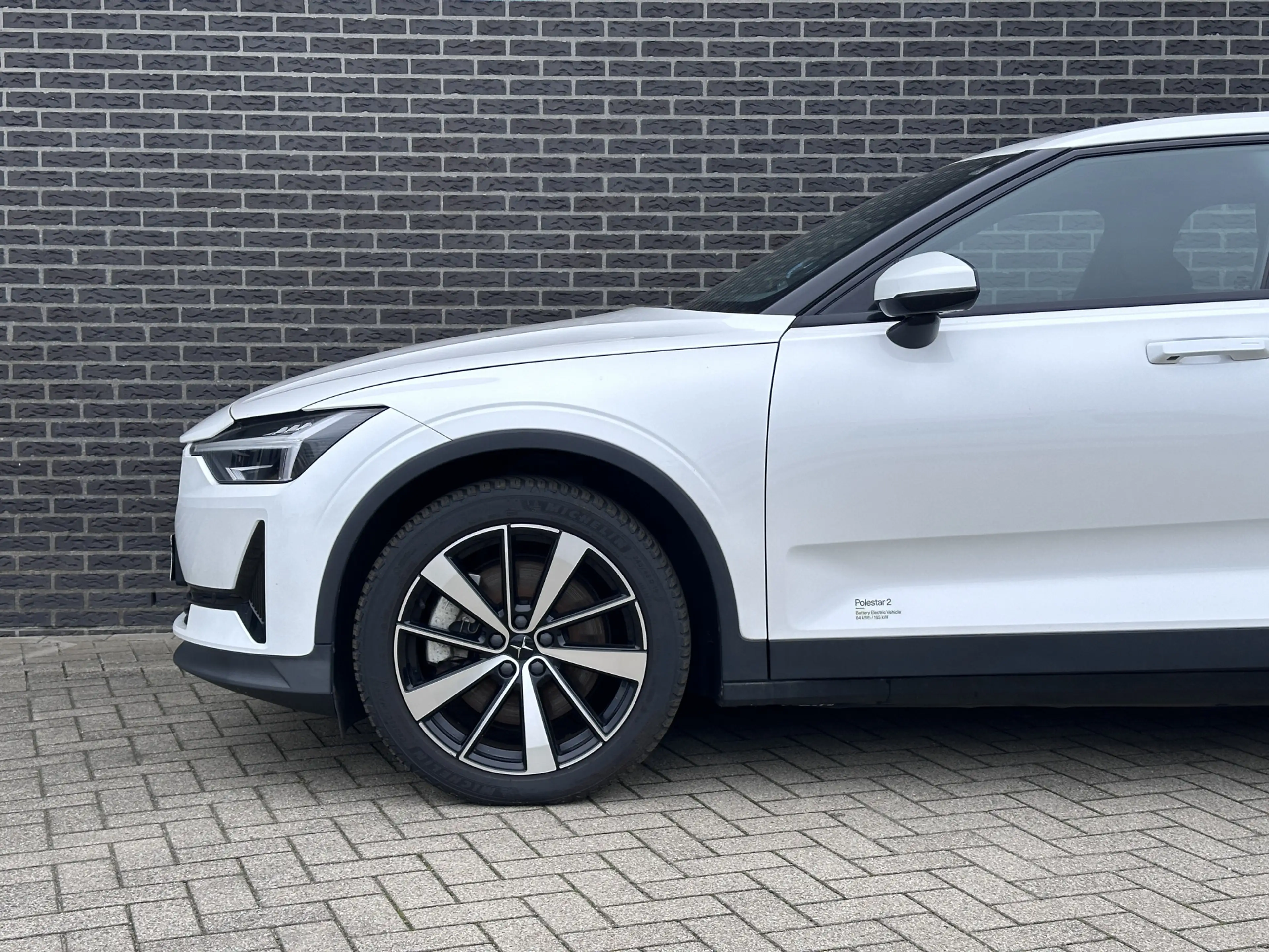 Polestar 2 Standard Range Single Motor 63kWh | Camera | Googl — photo 7