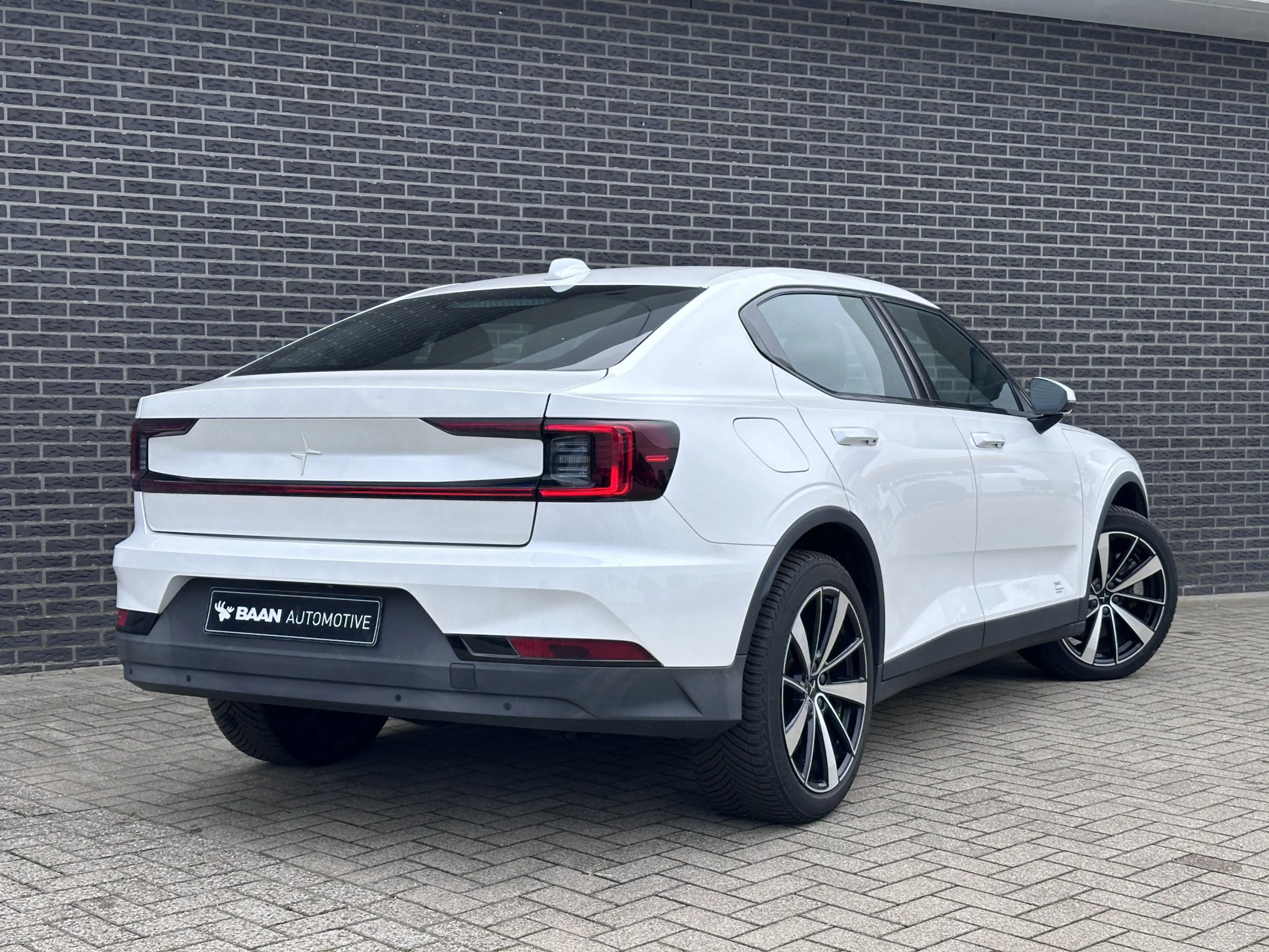 Polestar 2 Standard Range Single Motor 63kWh | Camera | Googl — photo 13