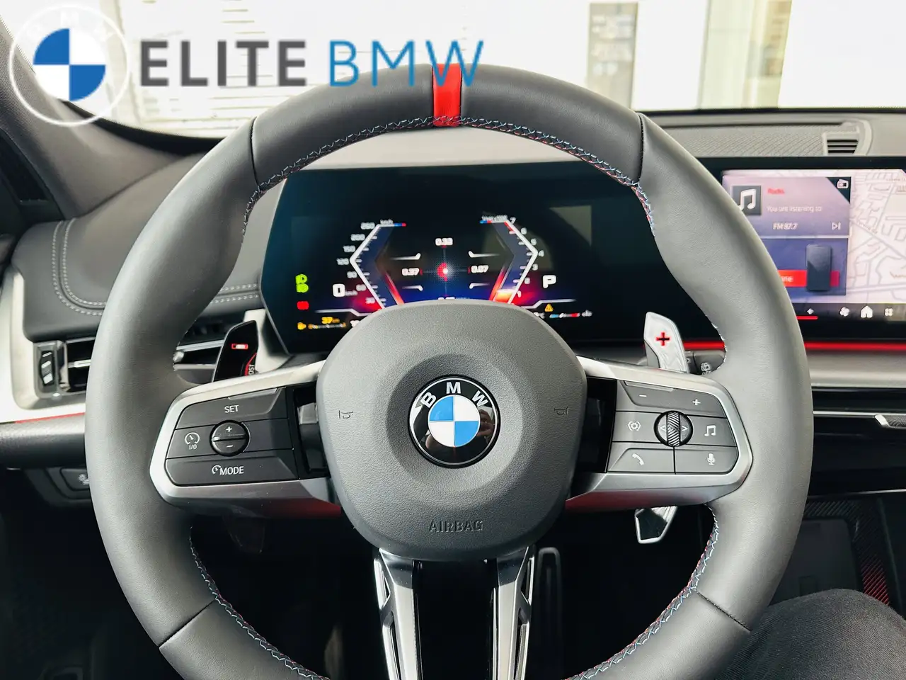 BMW X1 снимка BMW X1
