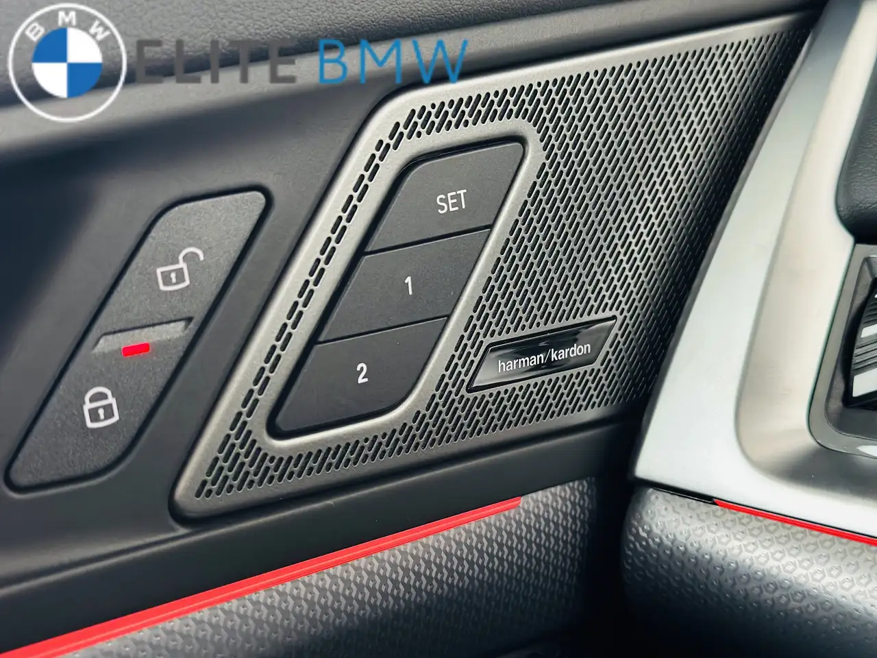 BMW X1 снимка BMW X1