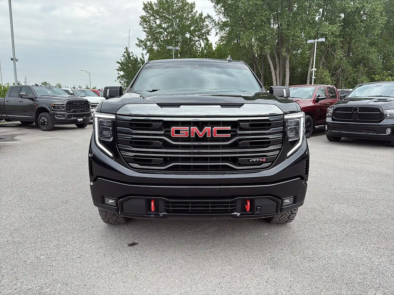 GMC Sierra 1500 photo GMC Sierra 1500
