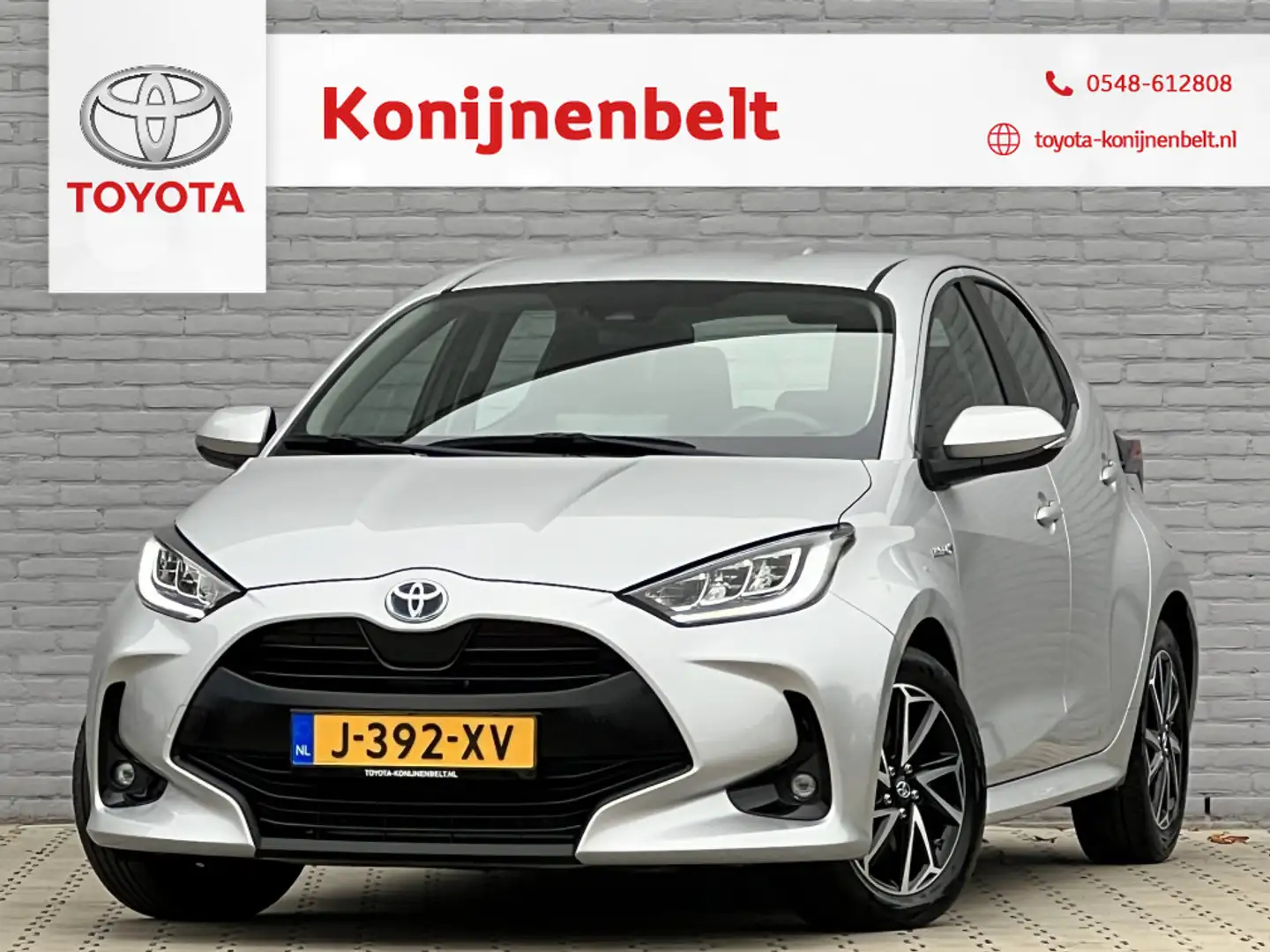 Toyota Yaris 1.5 Hybrid Dynamic Automaat 5-deurs | Trekhaak | N Gris - 1