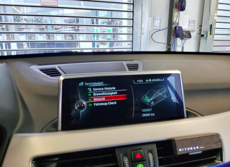 BMW X1 xDrive18d M Sport Aut. PANO/CAM/HIFI/LED — photo 5