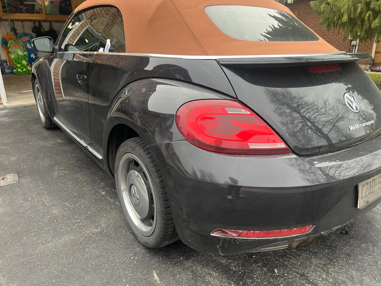 Volkswagen Beetle снимка Volkswagen Beetle