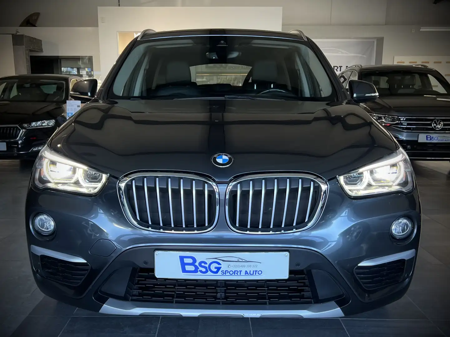 BMW X1 1.5 d sDrive16*TOIT PANO*LED*CUIR*GPS*RADAR*EURO6b Grau - 2