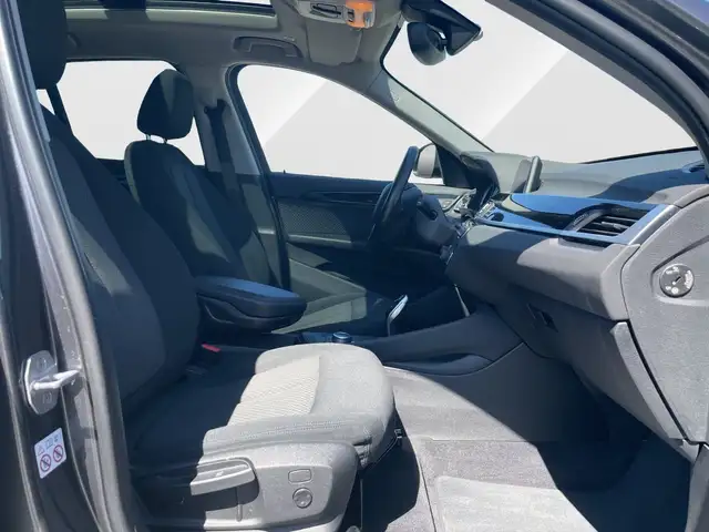BMW X1 view 14