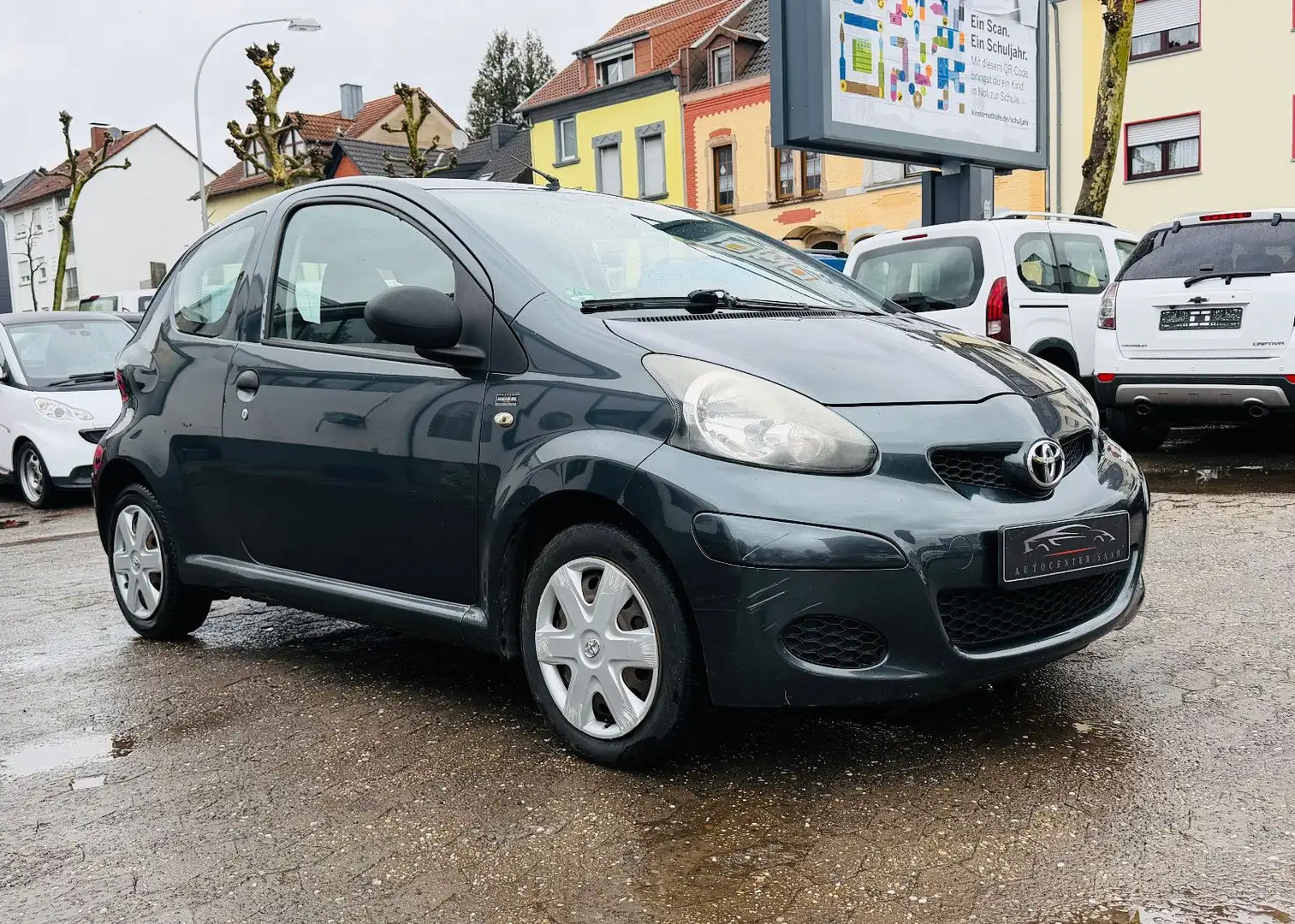 Toyota Sonstige Aygo Basis TÜV NEU Grau - 1