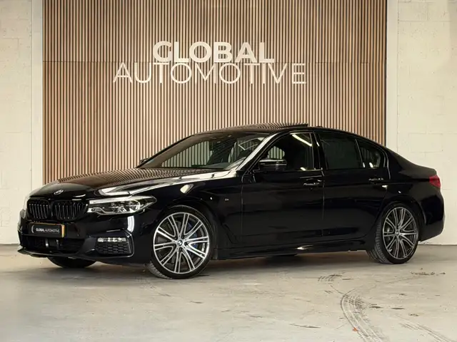 BMW 540 5-serie 540i High Executive - M PAKKET - ACHTERWIE