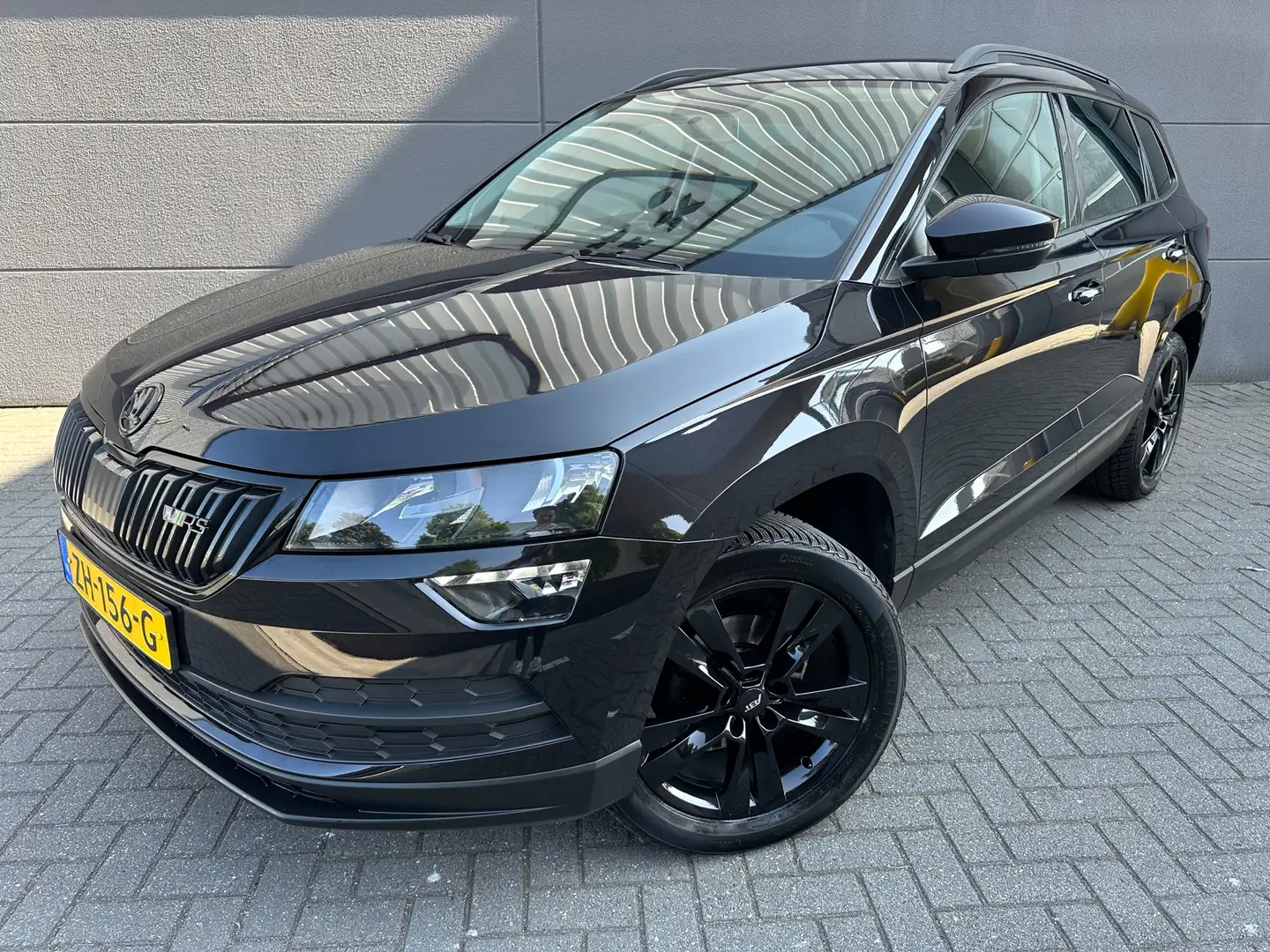 Skoda Karoq 1.0 TSI Ambition Business RS*CarPlay*Automaat*Crui Negro - 1