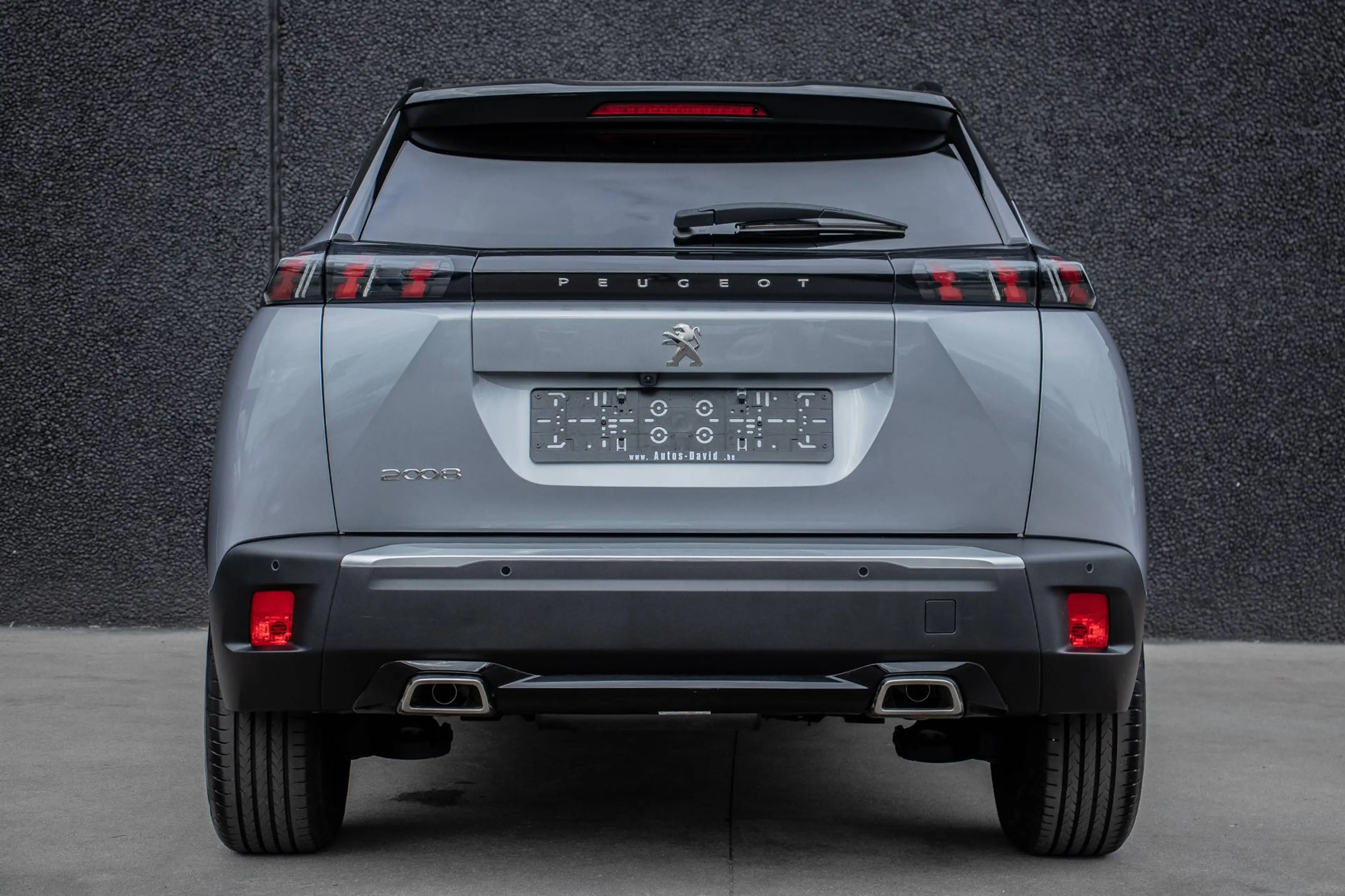 Peugeot 2008 1.2i PureTech Turbo / 2.547 KM / APPLE CARPLAY / CAMERA / 360° / 3D COCKPIT / CRUISECONTROL / AIRCO / LED — photo 9