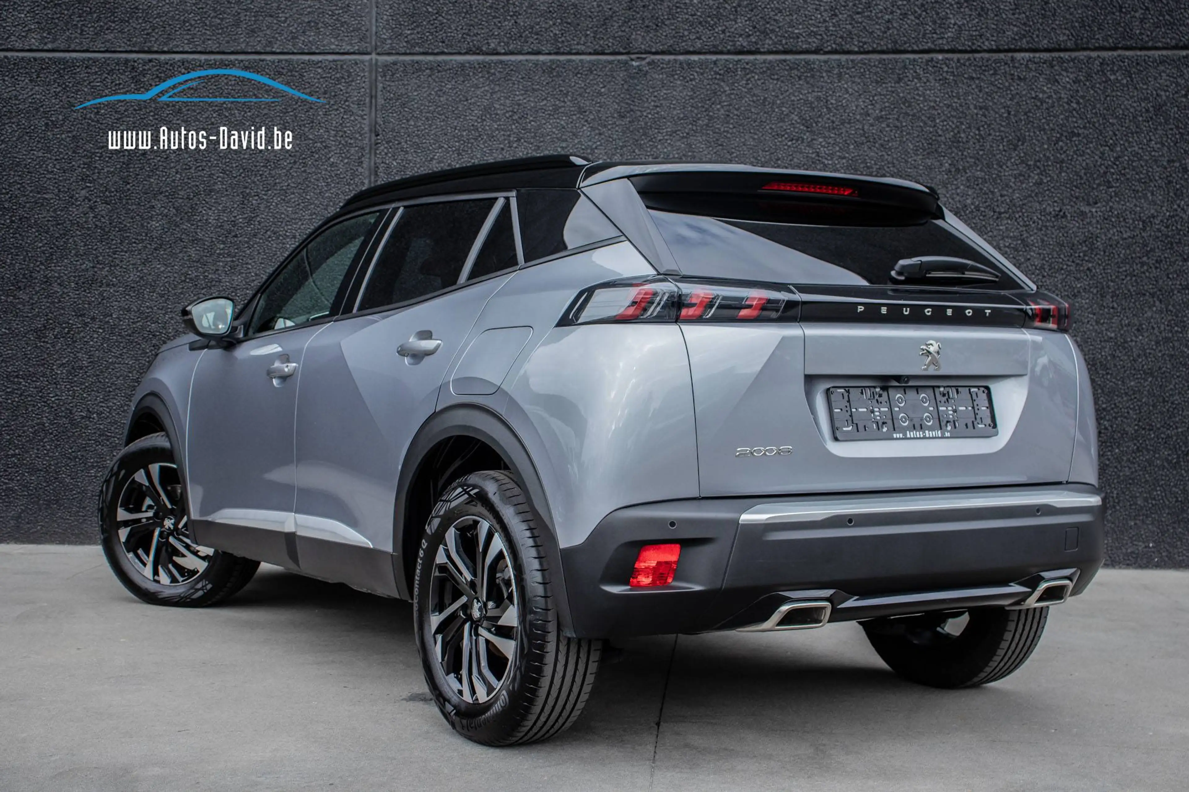 Peugeot 2008 1.2i PureTech Turbo / 2.547 KM / APPLE CARPLAY / CAMERA / 360° / 3D COCKPIT / CRUISECONTROL / AIRCO / LED — photo 2