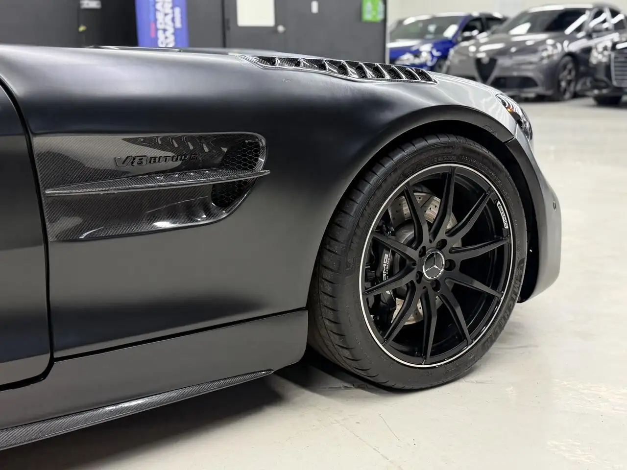 Mercedes-Benz AMG GT снимка Mercedes-Benz AMG GT