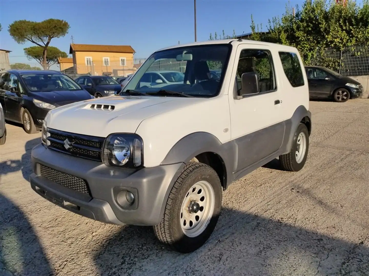 Suzuki Jimny 1.3vvt Evolution GPL 4WD JX, BLUETOOTH,USB,AUX .. Bianco - 1