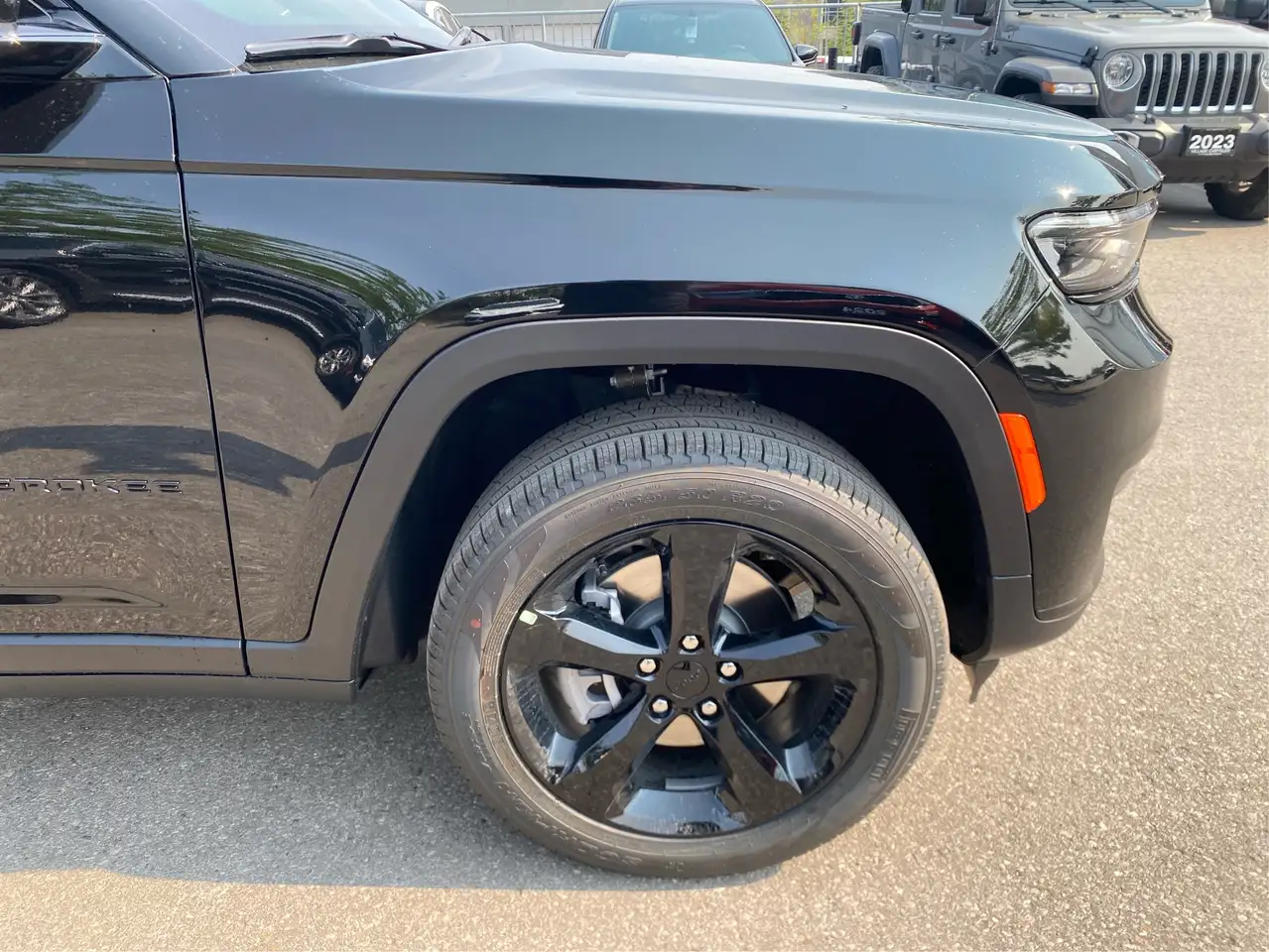 Jeep Grand Cherokee снимка Jeep Grand Cherokee
