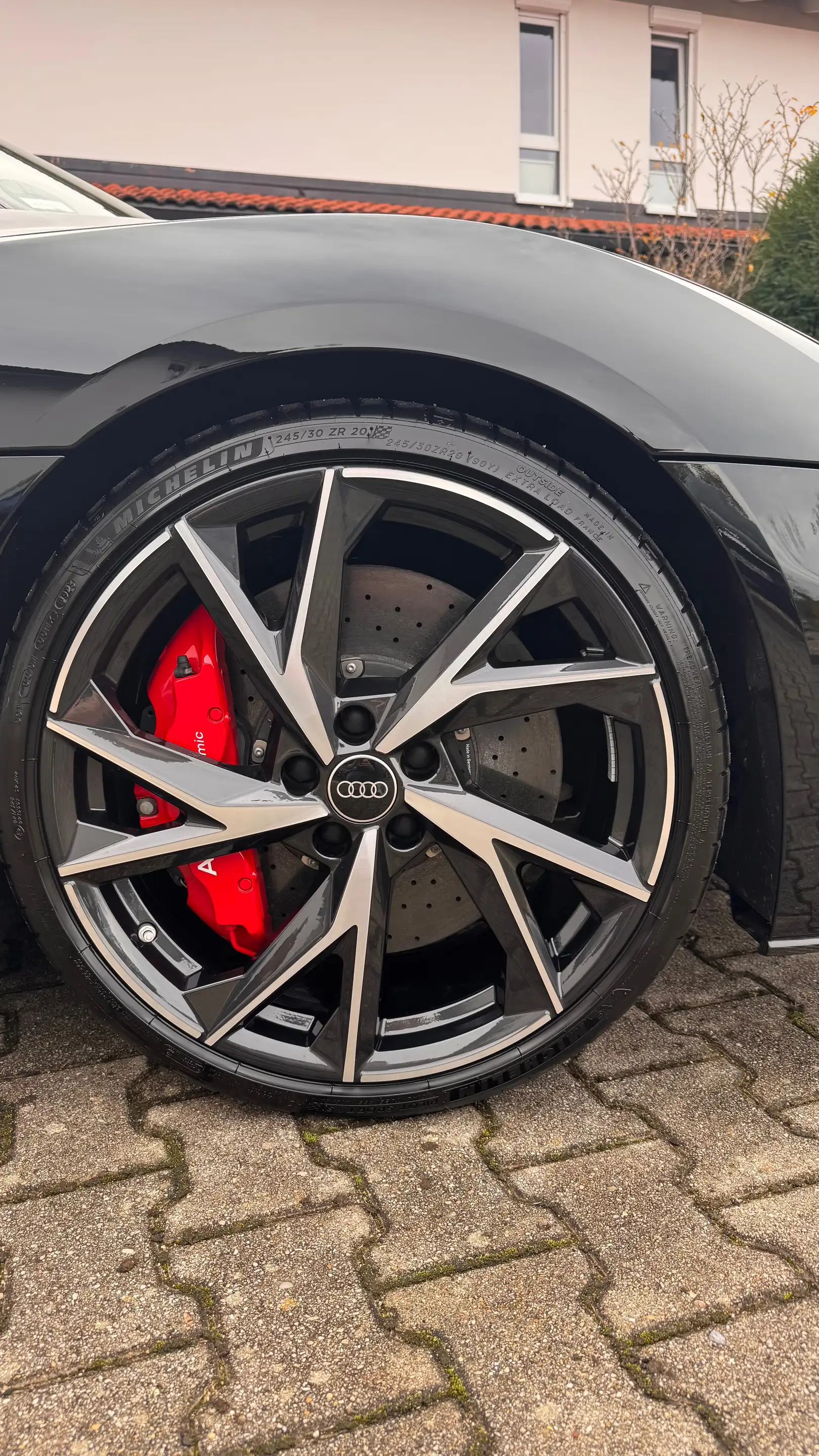 Audi R8 5.2 FSI quattro performance — photo 8
