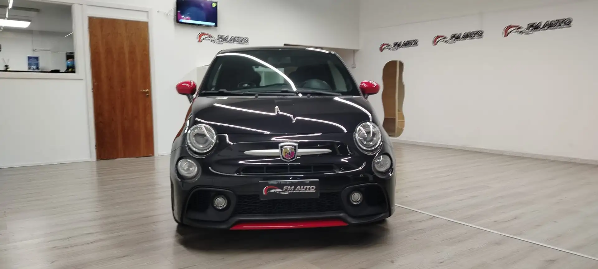 Fiat 595 Abarth 1.4 TURBO T-JET PISTA Zwart - 1