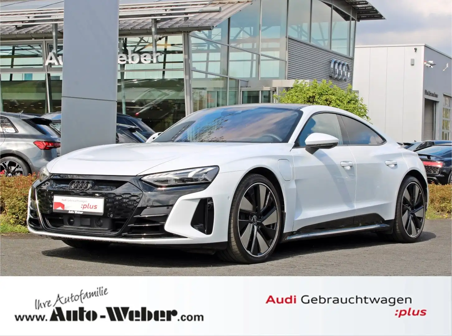 Audi e-tron GT quattro BLACK B&O PANO 360° REMOTE 21" Grau - 1