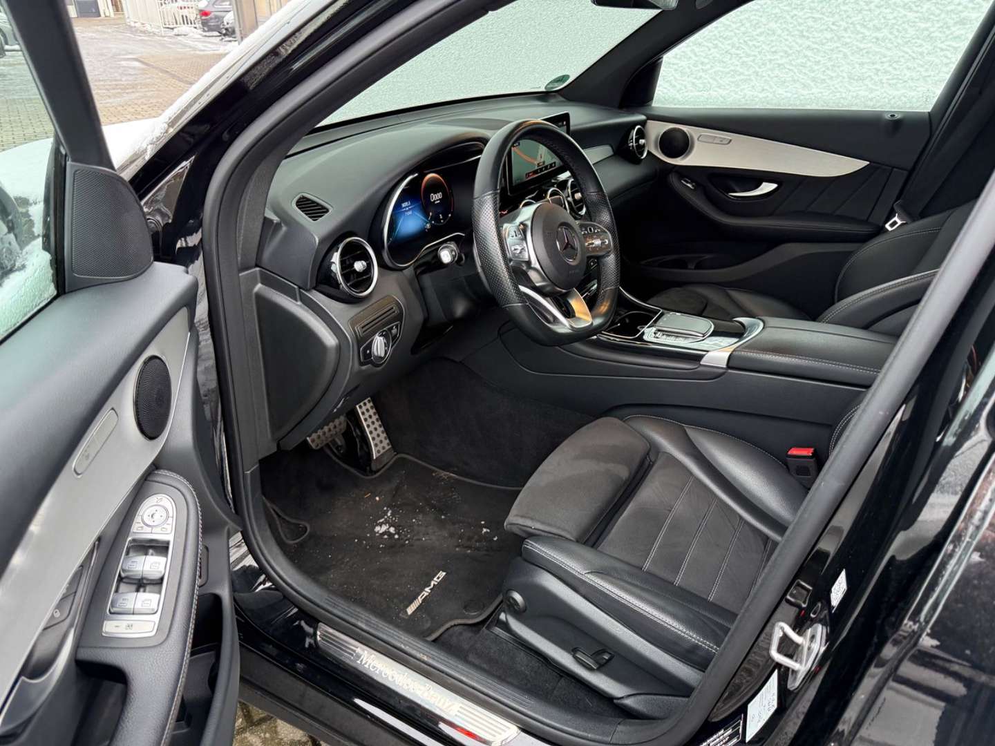 Mercedes GLC 300 AMG Line -  - Joinsteer - #3