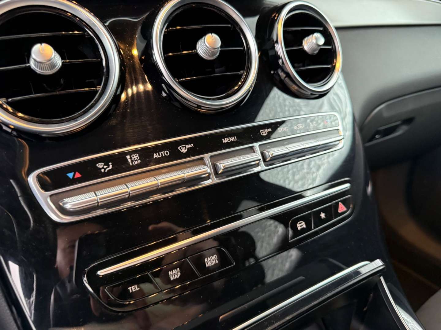 Mercedes GLC 300 AMG Line -  - Joinsteer - #5