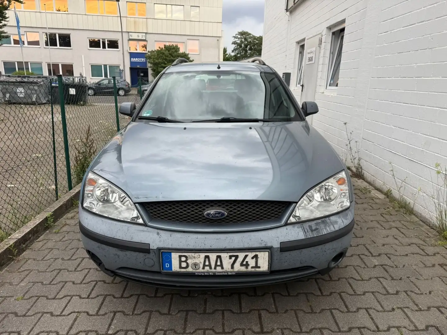 Ford Mondeo Argent - 1