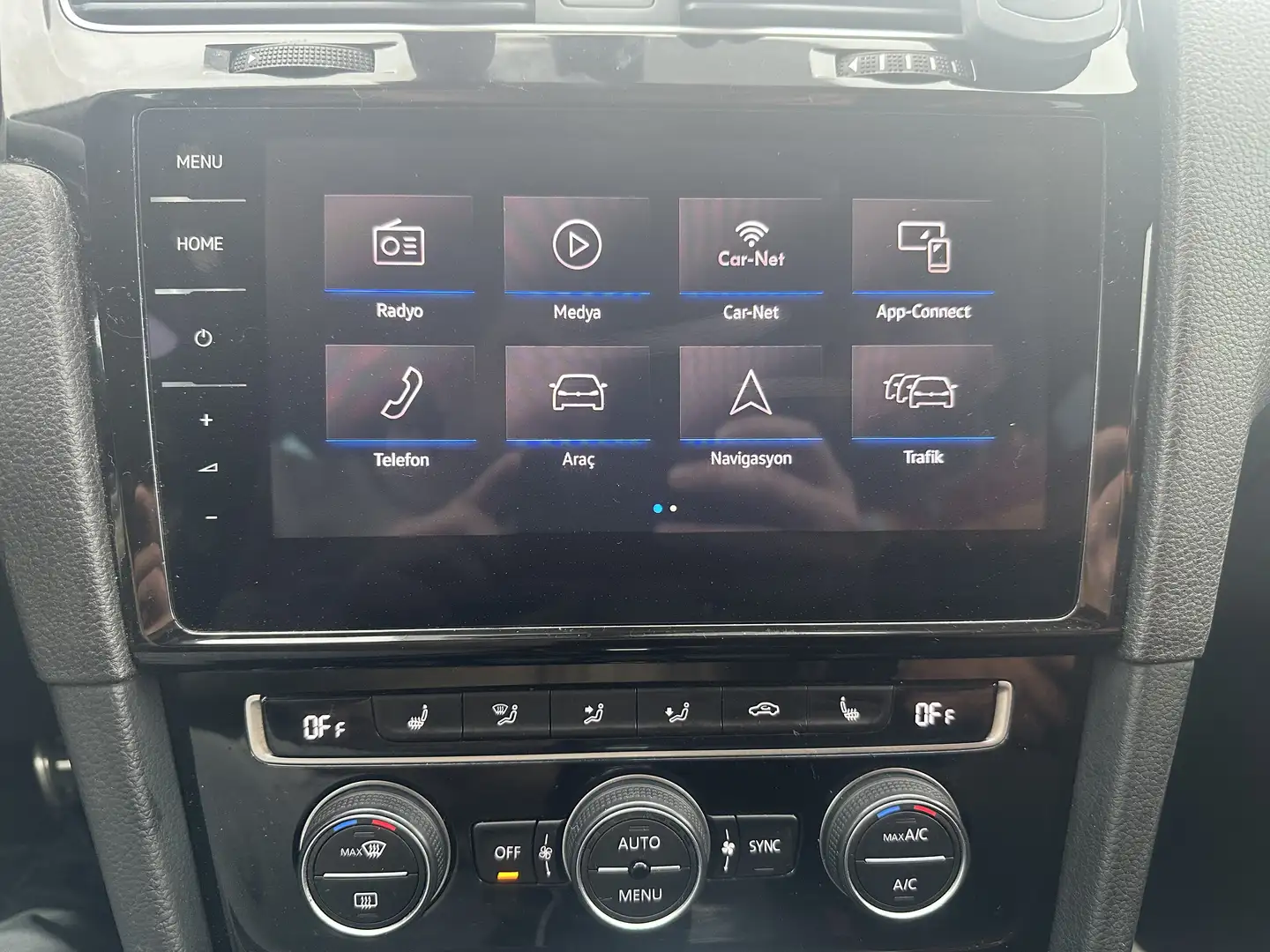 Volkswagen Golf Comfortline 1,6 TDI DSG - 2