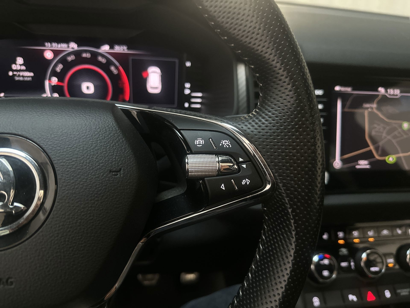 Skoda Kodiaq 1.5 TSI Sportline Business Camera Stoelverwarming — photo 21