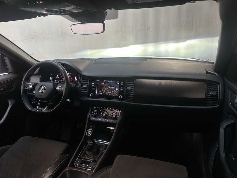 Skoda Kodiaq 1.5 TSI Sportline Business Camera Stoelverwarming — photo 2