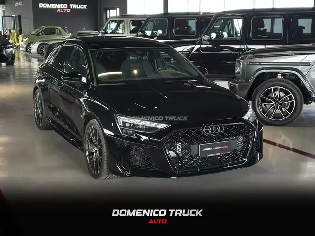 Audi RS3 TFSI quattro S line S tronic