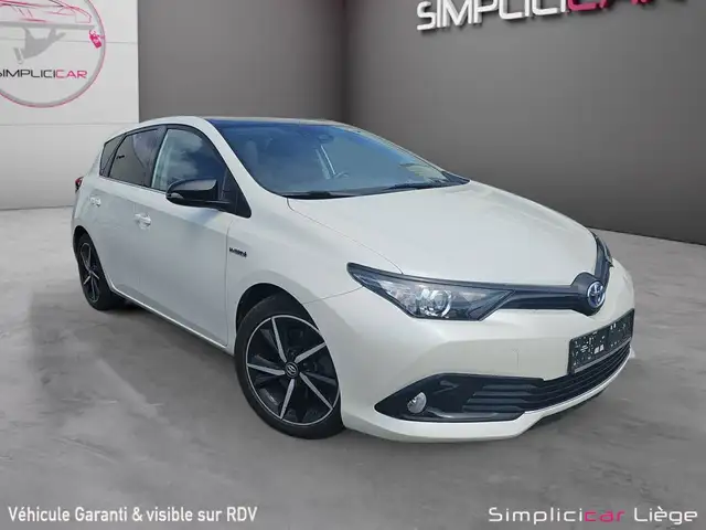 Toyota Auris Auris HEV 1.8i HSD Black Edition E-CVT