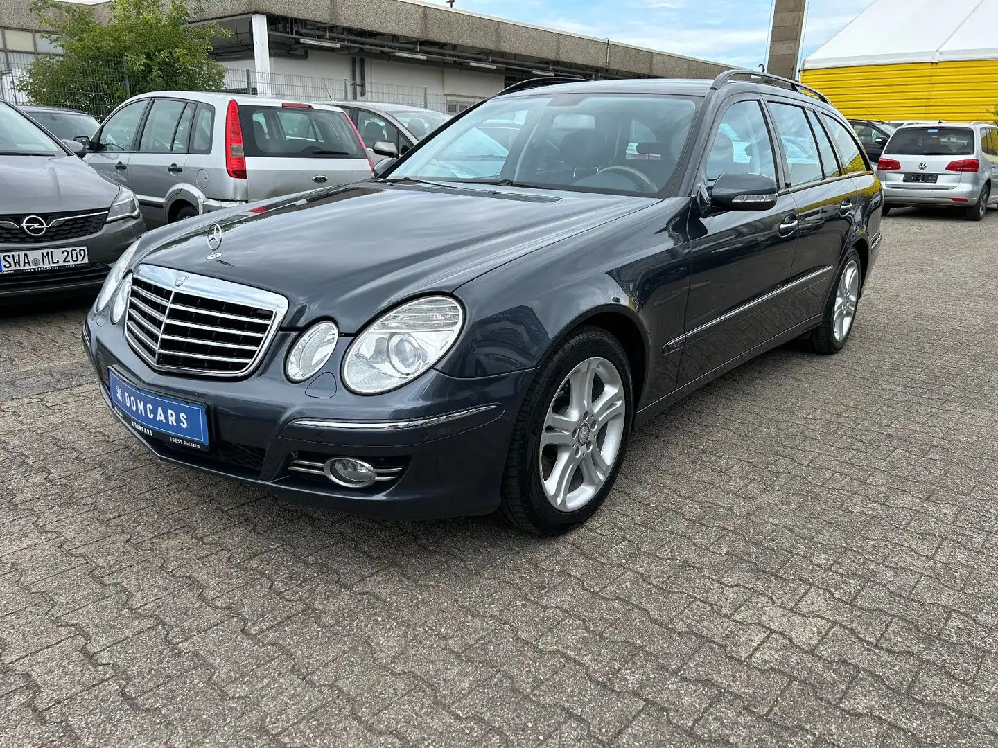Mercedes-Benz E 50 AMG 0 T 4Matic/LEDER/NAVI/BI-XENON/STANDHEIZUNG/ Grijs - 2